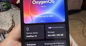 Mint
													OnePlus 15 - Unlocked Non-US, Infinite Black, 256 GB, 12 GB, photo 4 of 10