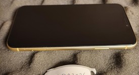 Good
													Apple iPhone 11 - Unlocked, Yellow, 64 GB, A2111, photo 4 of 8