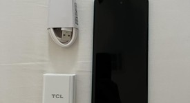 Mint
													TCL 20 Pro 5G - Unlocked, Blue, 256 GB, 6 GB, photo 3 of 20