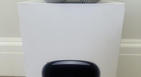 Mint
													Apple Vision Pro - 256 GB, photo 1 of 7
