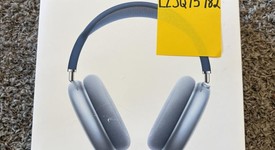Used
													Apple AirPods Max - Sky Blue, photo 6 of 6