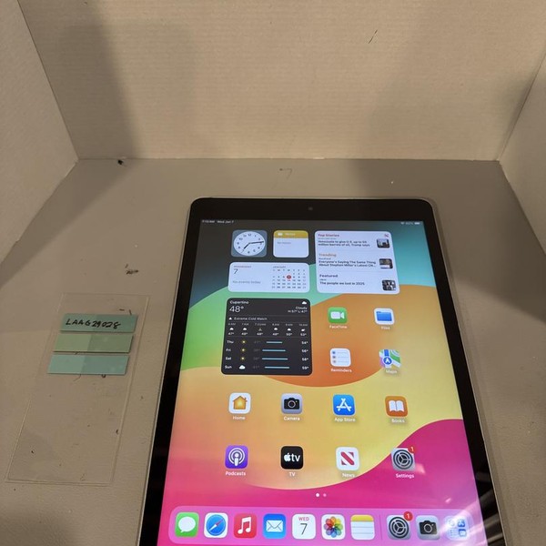 Apple iPad 9th Gen - Wi-Fi, 64 GB, Silver, A2602