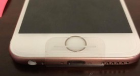 Mint
													Apple iPhone 6S - Unlocked, Rose Gold, 32 GB, A1633, photo 3 of 5