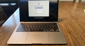 Good
													MacBook Air 2020 - 13" - Apple M1, Gray, 512 GB, 8 GB, photo 4 of 8