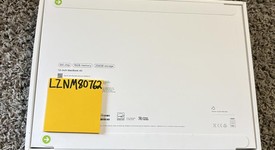 New
													MacBook Air 2025 (M4) - 13" - Apple M4, Midnight, 256 GB, 16 GB, photo 2 of 2