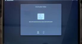 Good
													MacBook Pro 2018 (With Touch Bar) - 13" - I5, Gray, 512 GB, 16 GB, photo 5 of 7