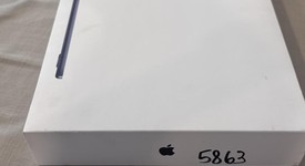 Mint
													MacBook Air 2025 (M4) - 13" - Apple M4, Midnight, 512 GB, 16 GB, photo 3 of 17