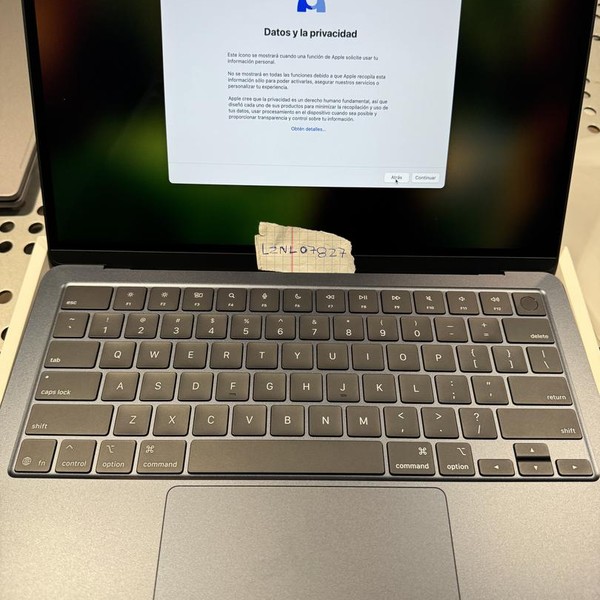 MacBook Air 2025 (M4) - 13 inch - 256 GB, Midnight, 16 GB, Apple M4