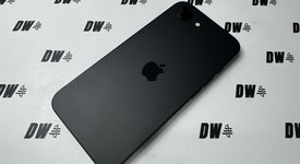 Mint
													Apple iPhone 16e - Unlocked, Black, 128 GB, A3212, photo 6 of 6