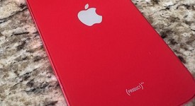 Fair
													Apple iPhone 14 - Unlocked, Red, 256 GB, A2649, photo 3 of 5