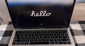 Good
													MacBook Air 2018 - 13" - I5, Silver, 256 GB, 8 GB, photo 1 of 14