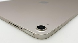 Mint
													Apple iPad Air 13" (M2) 2024 - Unlocked, Starlight, 128 GB, A2899, photo 4 of 5