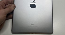Fair
													Apple iPad 5th Gen - Wi-Fi, Gray, 32 GB, A1822, photo 3 of 3