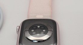 Good
													Apple Watch Series 9 41mm - Unlocked, Pink, A2982 - Cellular, Aluminum, photo 2 of 4