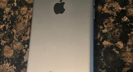 Mint
													Apple iPhone 6 - Unlocked, Gray, 16 GB, A1549, photo 3 of 4