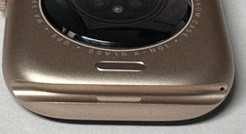 Mint
													Apple Watch Series 10 46mm - Rose Gold, A2999 - GPS, Aluminum, photo 3 of 10