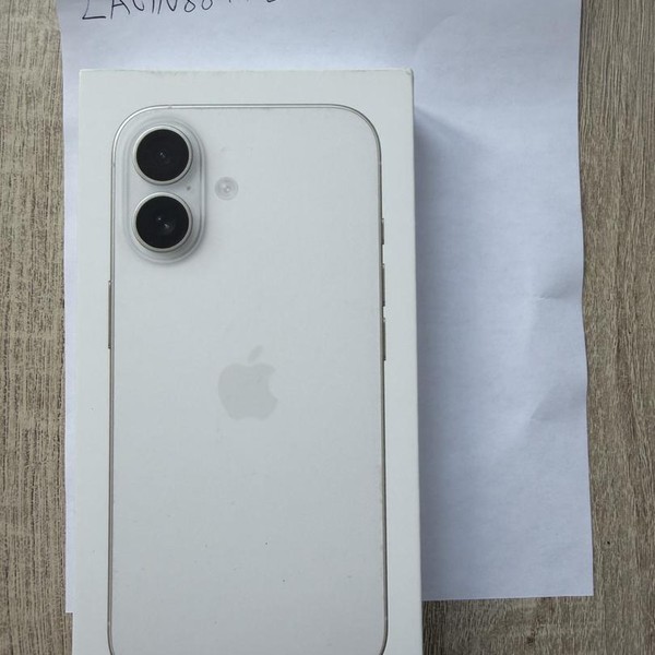 Apple iPhone 17 - Unlocked Non-US, 256 GB, White, A3520