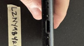 Mint
													Apple iPhone SE 2nd Gen 2020 - AT&T, Black, 64 GB, A2275, photo 3 of 7