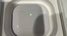 Used
													Apple AirPods 4th Gen - Active Noise Cancellation, photo 1 of 4