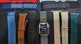 Good
													Apple Watch Series 7 45mm - Unlocked, Silver, A2477 - Cellular, Stainless, photo 1 of 6