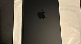 Mint
													Apple iPhone 15 - Unlocked Non-US, Black, 512 GB, A3090, photo 2 of 7
