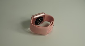 Good
													Apple Watch Series 1 38mm - Rose Gold, 8 GB, A1802, photo 5 of 6