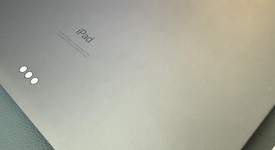 Mint
													Apple iPad Pro 11" 2018 - Unlocked, Gray, 64 GB, A2013, photo 4 of 6