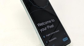 Mint
													Google Pixel 8 - Unlocked, Mint, 128 GB, 8 GB, G9BQD, Sub-6 5G, photo 3 of 9
