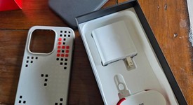 Mint
													OnePlus 15 - Unlocked, Sand Storm, 512 GB, 16 GB, photo 6 of 6