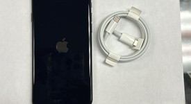 Mint
													Apple iPhone SE 3rd Gen 2022 - Unlocked, Midnight, 64 GB, A2595, photo 1 of 9