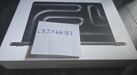 New
													MacBook Pro Late 2023 (M3) - 14" - Apple M3 Pro 12-core, Black, 1 TB, 18 GB, 18-core GPU, photo 2 of 5