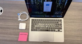 Good
													MacBook Air 2022 - 13" - Apple M2, Gray, 512 GB, 16 GB, photo 4 of 18