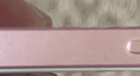 Fair
													Apple iPhone SE 1st Gen 2016 - Unlocked, Rose Gold, 16 GB, A1662, photo 5 of 6