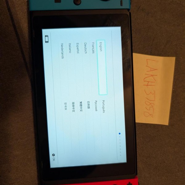 Nintendo Switch - 32 GB, Red & Blue