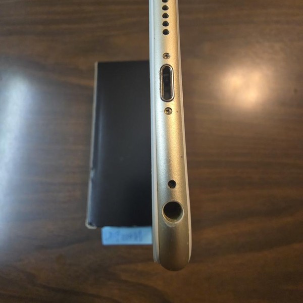 Apple iPhone 6 Plus - Unlocked, 64 GB, Gold, A1522