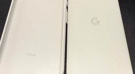 Good
													Google Pixel 8a - Unlocked, Porcelain, 128 GB, 8 GB, GKV4X, Sub-6 5G, photo 3 of 5