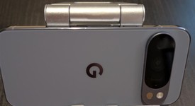 Good
													Google Pixel 10 Pro - Unlocked, Moonstone, 128 GB, G4QUR, photo 2 of 6