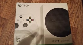 Mint
													Xbox Series S (2020) - White, 512 GB, photo 2 of 8