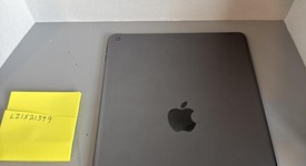 Good
													Apple iPad 9th Gen - Wi-Fi, Gray, 64 GB, A2602, photo 3 of 5