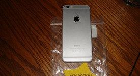 Good
													Apple iPhone 6 - Unlocked, Silver, 64 GB, A1549, photo 3 of 3