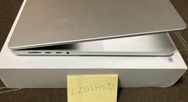 Mint
													MacBook Pro Late 2023 (M3) - 16" - Apple M3 Max 14-core, Silver, 2 TB, 36 GB, 30-core GPU, photo 4 of 4