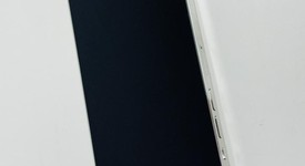 Good
													Apple iPhone 13 Pro Max - Unlocked, Silver, 128 GB, A2484, photo 2 of 9