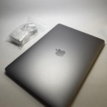 Good MacBook Pro 2019 - 13 inch - 128 GB, Gray, 8 GB, Intel Core i5