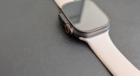 Good
													Apple Watch Ultra 2 49mm - Unlocked, Black, A2986, photo 2 of 9