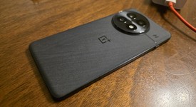 Mint
													OnePlus 13 - Unlocked, Black Eclipse, 512 GB, 16 GB, photo 3 of 8