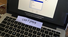 Good
													MacBook Pro 2013 (Retina) - 13" - Silver, 256 GB, 8 GB, photo 3 of 5