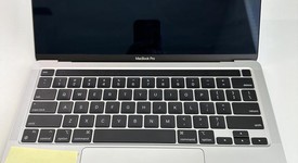 Good
													MacBook Pro 2020 - 13" - Apple M1, Silver, 1 TB, 16 GB, photo 5 of 11