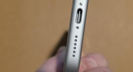 Mint
													Apple iPhone 17 Pro Max - Verizon, Silver, 256 GB, A3257, photo 5 of 9