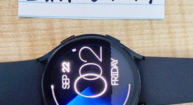 Mint
													Samsung Galaxy Watch5 - Wi-Fi, Graphite, 44mm, photo 3 of 5