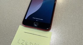 Good
													Apple iPhone SE 2nd Gen 2020 - Unlocked, Red, 128 GB, A2275, photo 2 of 9